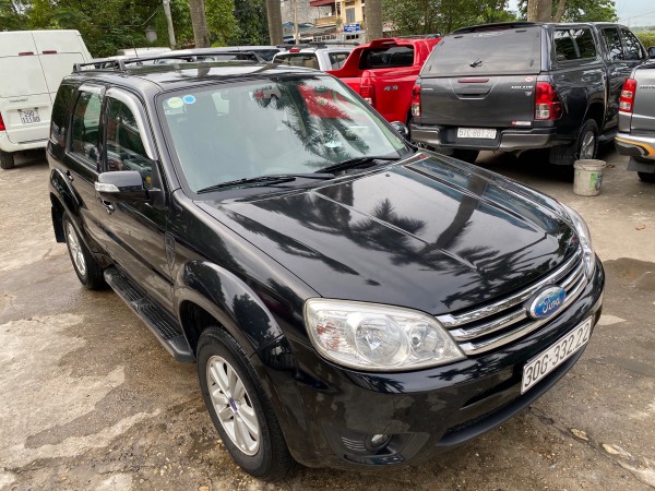 Ford Escape Bán Ford Escape 2.3 XLS đời 2010,số AT