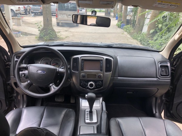 Ford Escape Bán Ford Escape 2.3 XLS đời 2010,số AT