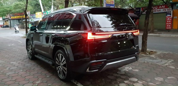 Lexus Bán lexus LX600 2023 phiên bản 7 chỗ.