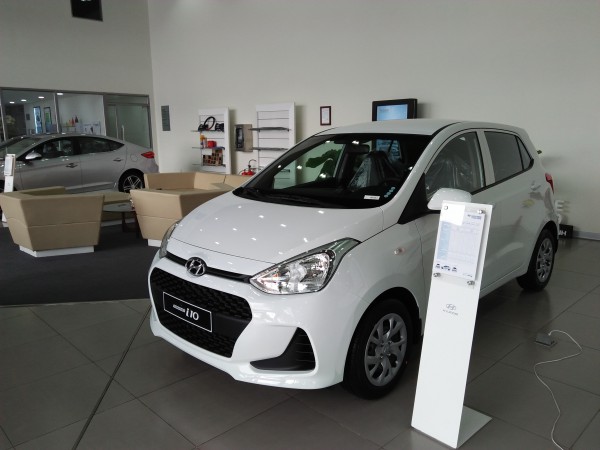 Hyundai i10 tất cả các phiên bản, màu sắc