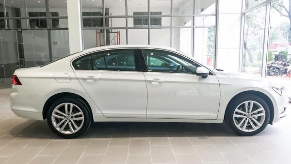 Volkswagen Passat Bluemotion,JP,hight,Comfort