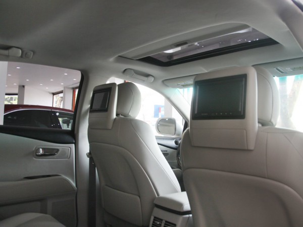 Lexus RX 350 ,màu trắng,sx 2010,nhập khẩu,full options
