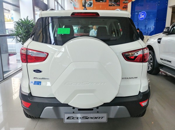 Ford Escape EcoSport New 2020 giảm giá kịch kim