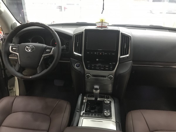 Toyota Bán Toyota Land Cruise 5.7 nhập mỹ 2016