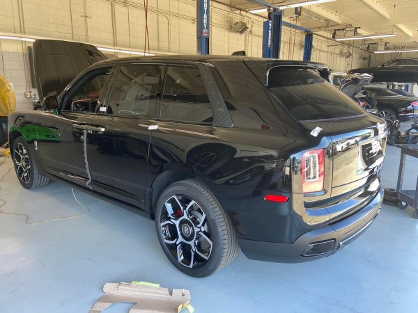 Rolls Royce Bán Rolls Royce Cullinan Black Badge sản