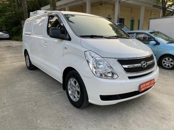 Hyundai Grand Starex Bán Huyndai Starex đông lạnh đời 2014