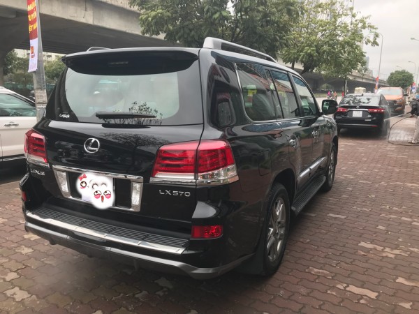 Lexus LX 570 Bán Lexus LX570 sản xuất và đăng ký 2015