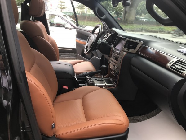 Lexus LX 570 Bán Lexus LX570 sản xuất và đăng ký 2015