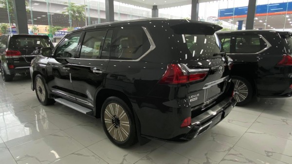 Lexus LX 570 Giao ngay. Giá tốt. Lexus LX 570 MBS