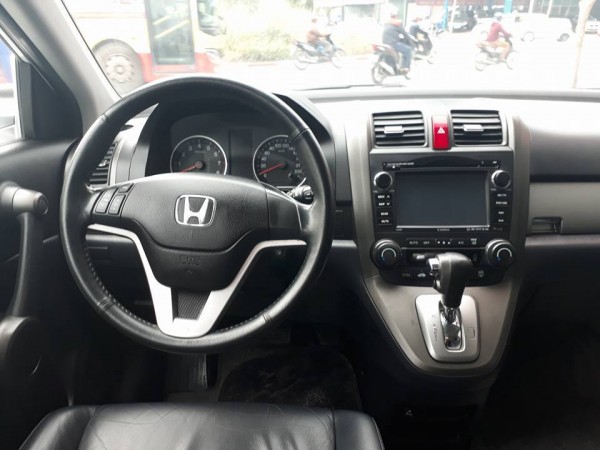 Honda CR-V at 2011 màu bạc mới zin