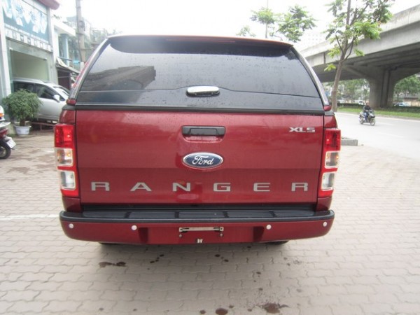 Ford Ranger Bán Ford Ranger 2015, màu đỏ, 505tr
