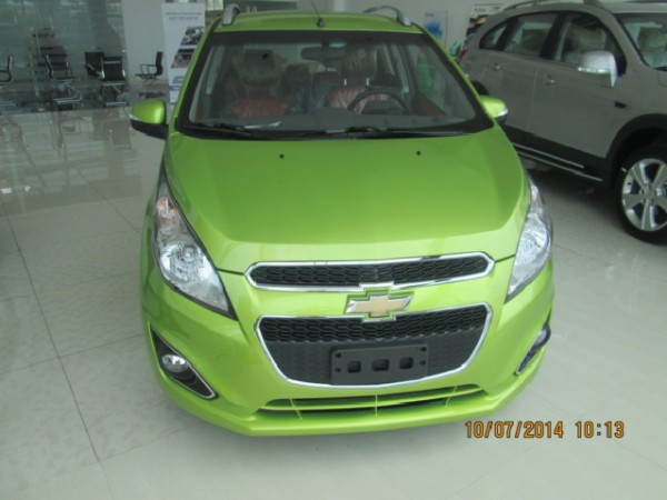 Chevrolet Spark giá rẻ nhất Sài Gòn chỉ từ 233tr