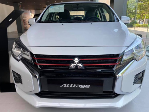 Mitsubishi Attrage 2020 giá chỉ 375 triệu