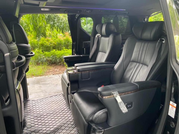 Toyota Alphard Bán Toyota Alphard Executive Lounge 2019