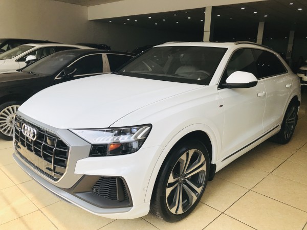 Audi QUATTRO Bán  Audi Q8 Sline 2019 , nhập Mỹ mới