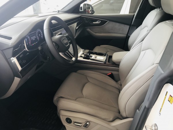 Audi QUATTRO Bán  Audi Q8 Sline 2019 , nhập Mỹ mới