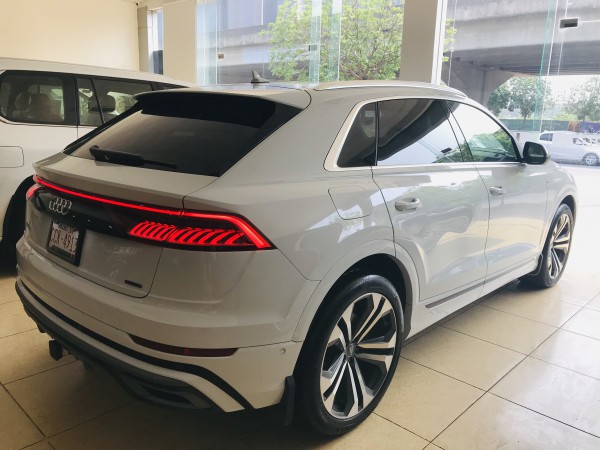 Audi QUATTRO Bán  Audi Q8 Sline 2019 , nhập Mỹ mới