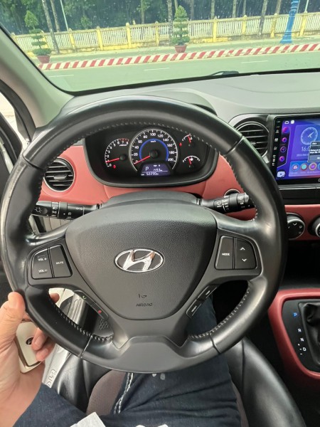 Hyundai i10 CHÍNH CHỦ CẦN BÁN XE HUYNDAI GRAND I10