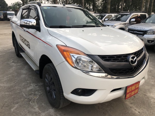 Mazda BT-50 Bán mazda BT 50 số tự động 2.2 đời 2015.