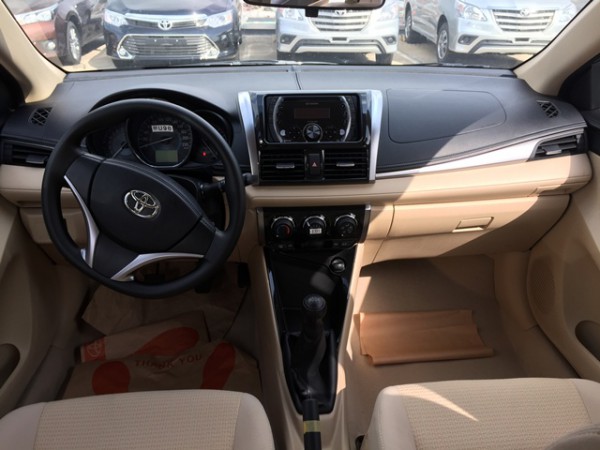 Toyota Vios 1.5E số sàn , đời 2016, xe mới 100%
