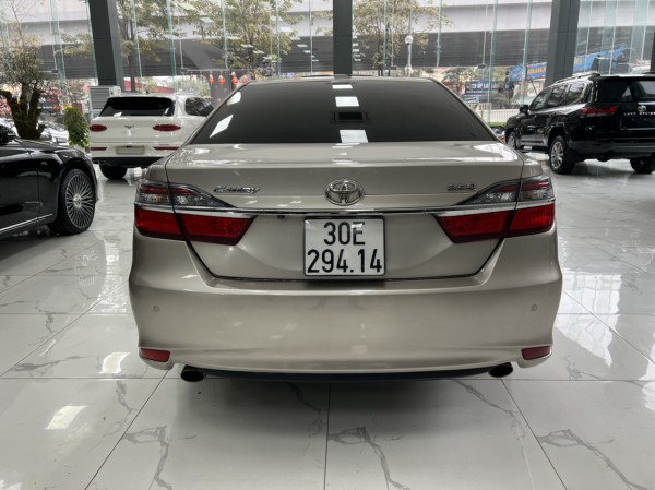 Toyota Camry Bán xe To yota Camry 2.5Q sản xuất 2017