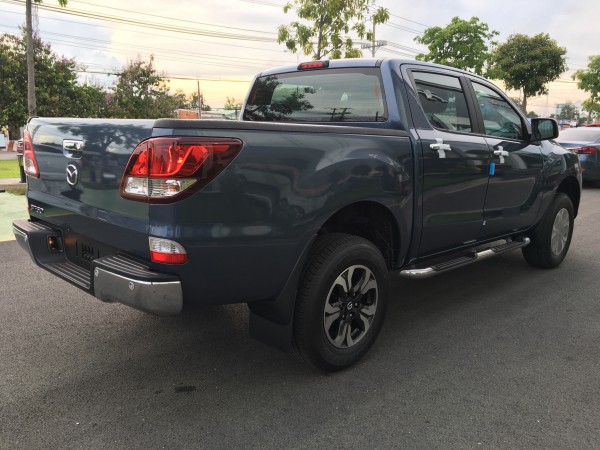 Mazda BT-50 giao xe ngay với giá ưu đãi, tặng PK