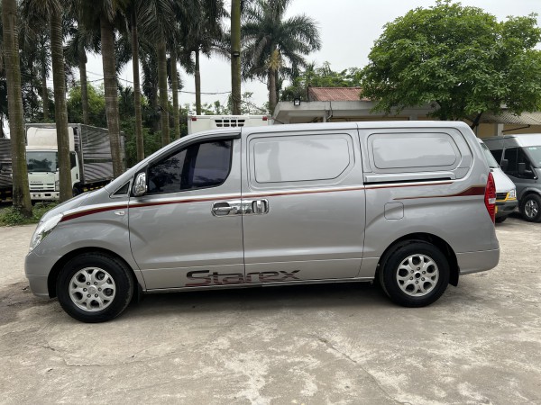 Hyundai Grand Starex Bán Starex tải Van 3 chỗ,đời 2013