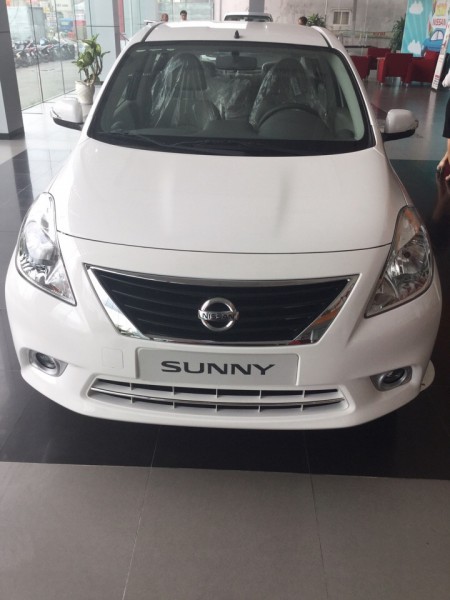 Nissan Sunny Nissan sunny số tự động - XV (SE)