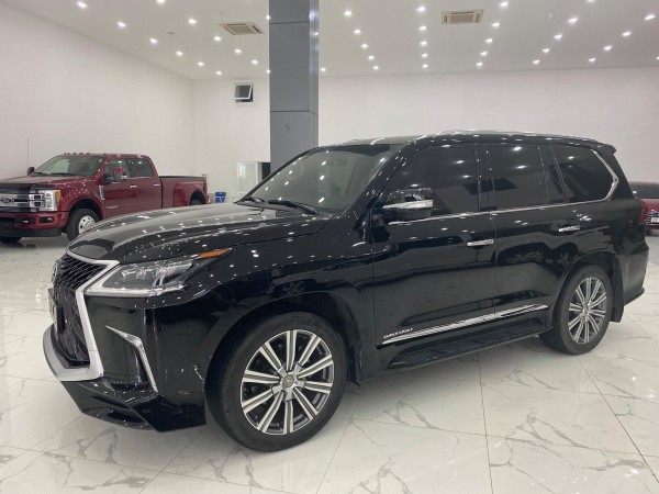 Lexus LX 570 Bán Lexus LX570 màu đen,sản xuất 2016.