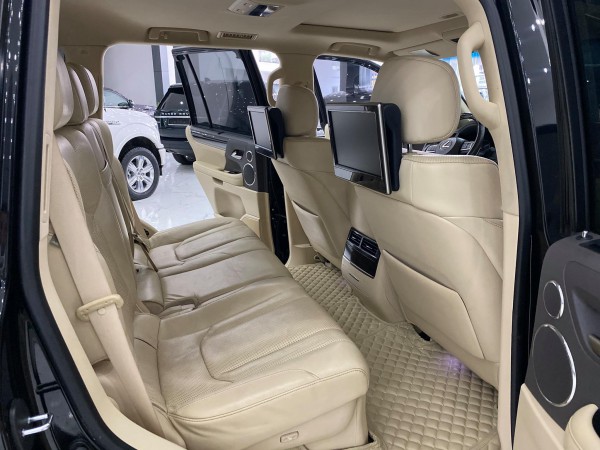 Lexus LX 570 Bán Lexus LX570 màu đen,sản xuất 2016.