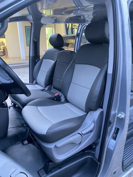 Hyundai Grand Starex Bán xe starex van 6 chỗ 670kg đời 2017