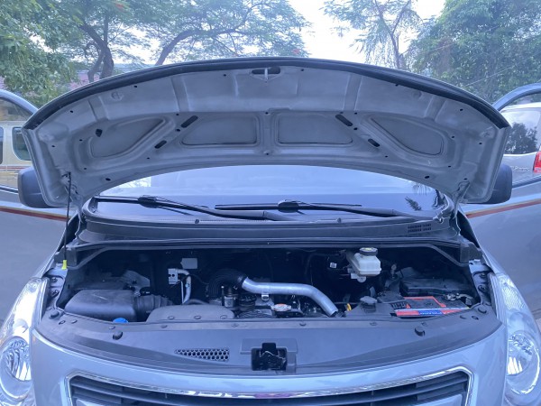 Hyundai Grand Starex Bán xe starex van 6 chỗ 670kg đời 2017