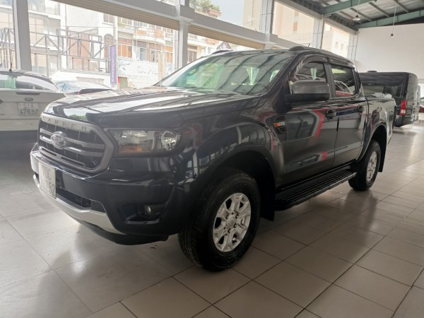 Ford Ranger XLS 2.2L 4x2 AT, đời 2020, nhập Thái