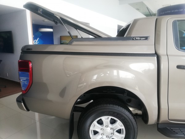 Ford Ranger Ranger XLS AT 620tr được update màn hình