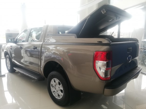 Ford Ranger Ranger XLS AT 620tr được update màn hình