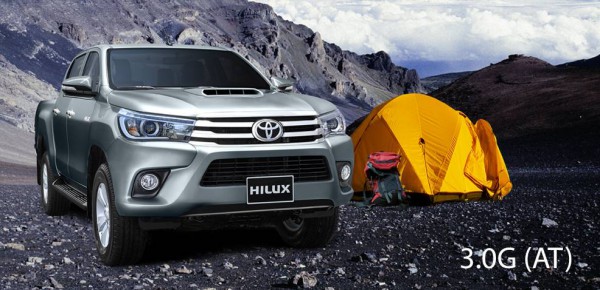Toyota Hilux 2.8AT giá còn 850tr. LH Huy 0978329189