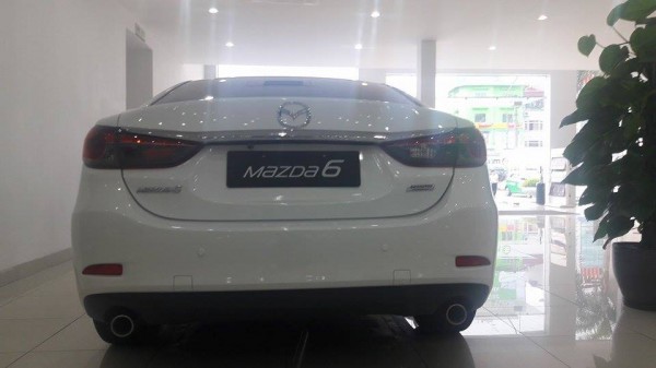 Mazda 6 chính hãng, ưu đãi lên đến 70 triệu