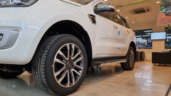 Ford Everest 2021 Sở Hửu Ngay Chỉ 360tr, Bank LS Thấp
