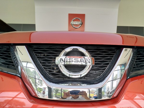 Nissan X-Trail 2.0 Mid premium 2018 xe rẻ giá đẹp