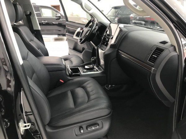 Toyota Land Cruiser Bán Toyota Landcruiser VX 2016