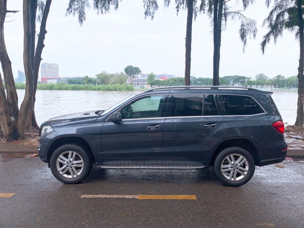 Mercedes-Benz GL 350 4Matic model 2015 bản full, máy dầu