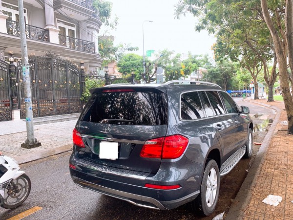 Mercedes-Benz GL 350 4Matic model 2015 bản full, máy dầu