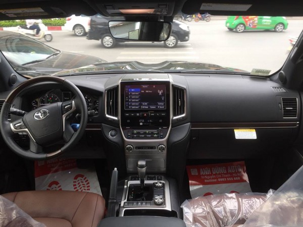 Toyota Land Cruiser Toyota Landcruiser 5.7 VX Nhâp Mỹ 2016.