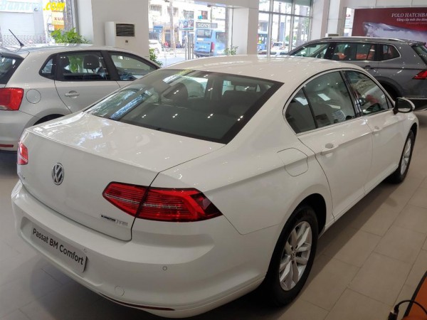 Volkswagen Passat Volkswagen Passat - Đẳng cấp doanh nhân