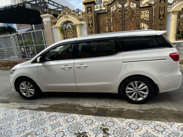 Kia Bán Kia Sedona 3.3 full màu Trắng 2016