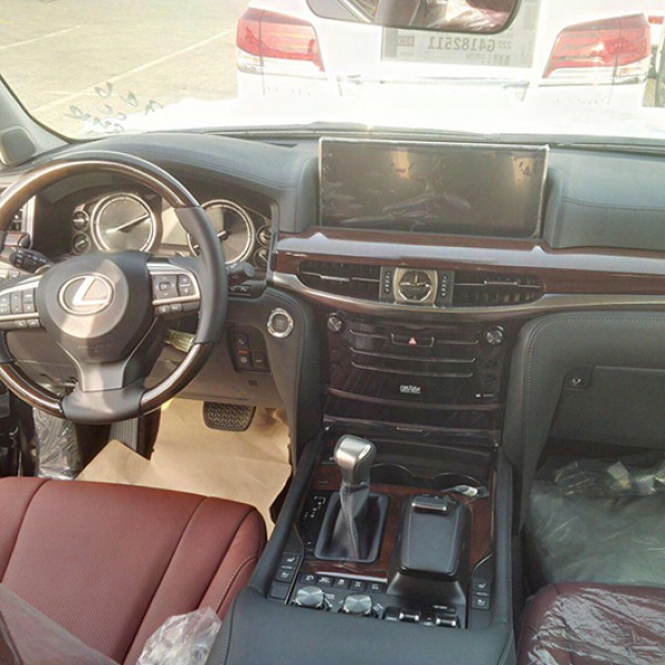 Lexus LX 570 Xe Lexus LX 570 2016 Đủ màu.