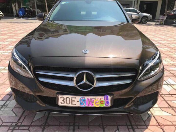 Mercedes-Benz 200 ! ! ! Mercedes C200 2018 mới nhất Việt N
