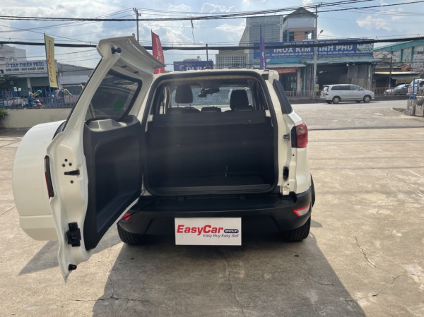 Ford Escort 1.5L AT Ambiente, đời 2019