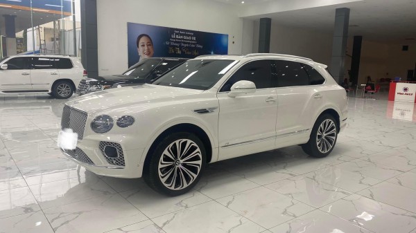 Bentley Bán Bentley Bentayga đăng ký tháng 02-22