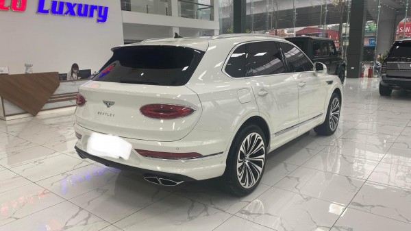 Bentley Bán Bentley Bentayga đăng ký tháng 02-22